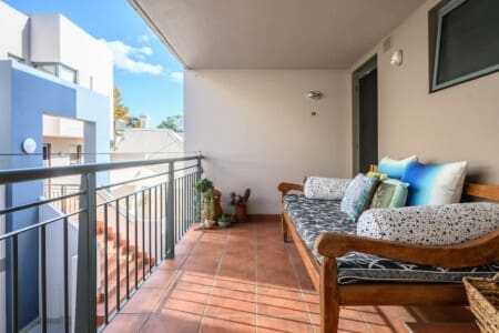 fff70850 9e44 4f T5SPm